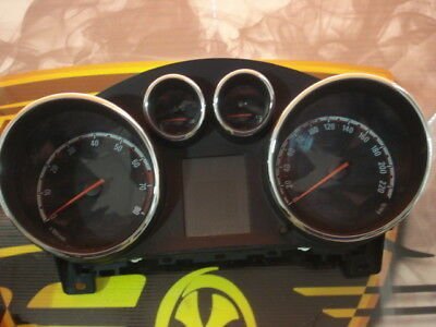 Cuadro de instrumentos / Kombiinstrument / Tacho Opel Meriva B 1,4 13420499 ADWA