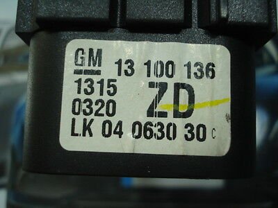 Conmutador de luces Opel Astra H Meriva GM 13100136 13100136ZD LK 04063030