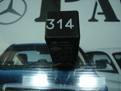 Relais Relé  Audi 80 NR 314 813919082A HELLA  5KH00415508