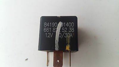 Relé   Relais Relay SsangYong Rodius 8419001400 84190-01400 6618225238