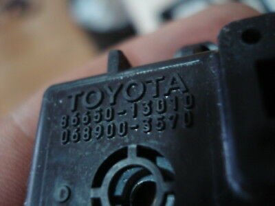 Relé / Relais / Rele / Relay  Toyota Avensis  86650-13010 8665013010 068900-3570