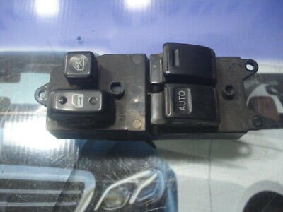 Botonera Elevalunas   Toyota Yaris  Verso 8482052090 84820-52090