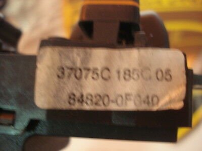 Botonera elevalunas Toyota 848200F040 8480202201 84802-02201-B0  84820-0F040