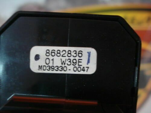 Botonera Elevalunas Volvo S60 V70 XC90 8682836 MD39330-0047 09193383
