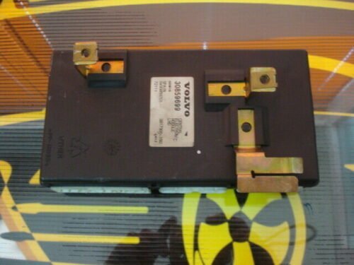Módulo electrónico central Volvo V40 30859699 00W05 SW30859701 3817900-150