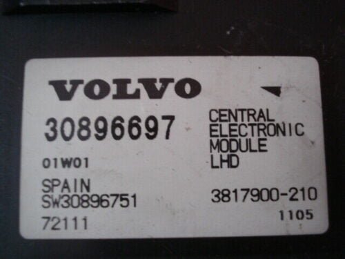 Módulo electrónico Central Volvo S40 01W01 30896697 SW30896751 3817900210 38179