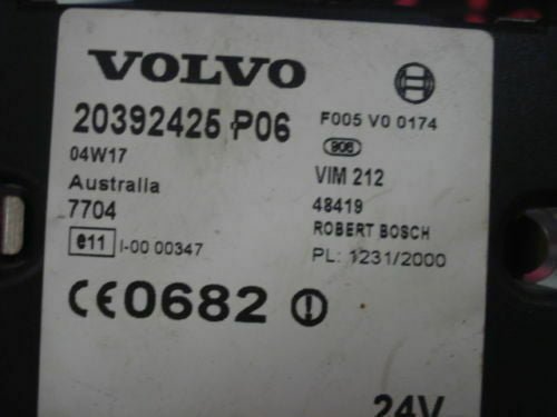 Centralita / VOLVO 20392425 P06 F005V00174