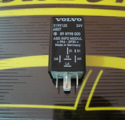 Relé VOLVO 3199120 898998000 ABS INFO MODUL