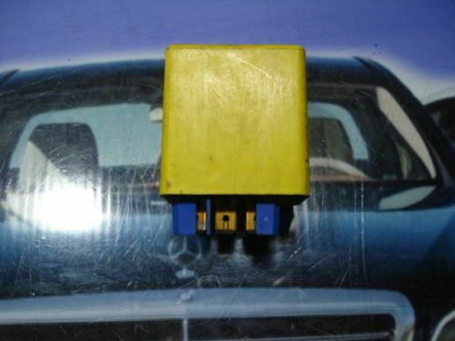 Relé / Relais / Volvo 240 260 740 760 940 960 3523611 898159