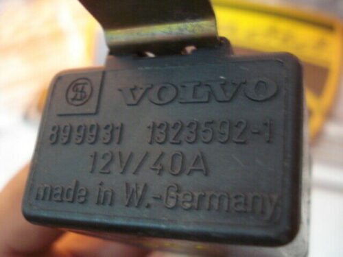 Relé de la bomba de combustible Volvo 13235921 1323592-1 899931 89 99 31 12V 40A