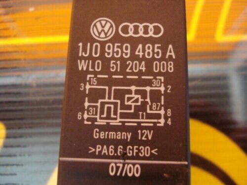 Relé Audi A3 VW Golf Passat  Nr.411 1J0959485A 1JO959485A 51204008