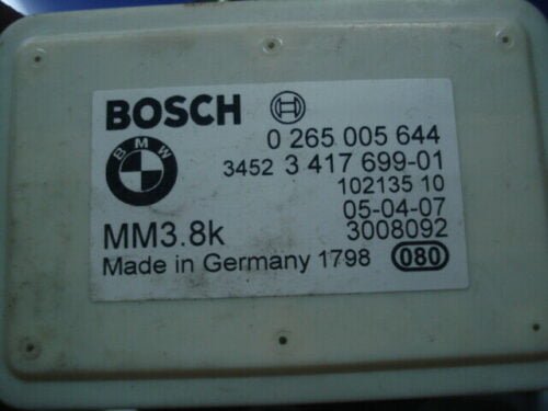 Sensor de guiñada ESP / Yaw rate sensor / BMW E83 X3 0265005644 34523417699-01