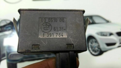 _57 Interruptor Luneta Trasera desempañador BMW E34 61311391764 03051000 1391764
