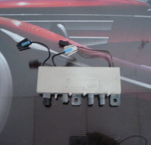Amplificador de antena BMW E39 E38 65.25-8378090 65258378090