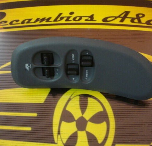 Botonera Elevalunas CHRYSLER VOYAGER 04685732AC 30505L 04685732AC