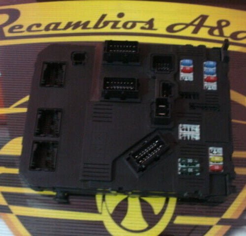 Caja de fusibles PEUGEOT CITROEN S120104600M  9655708480 BSI S03-00