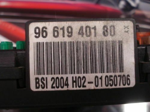BSI Caja de fusibles Peugeot Citroen 9661940180 96 619 401 80 2004 H02-01050706