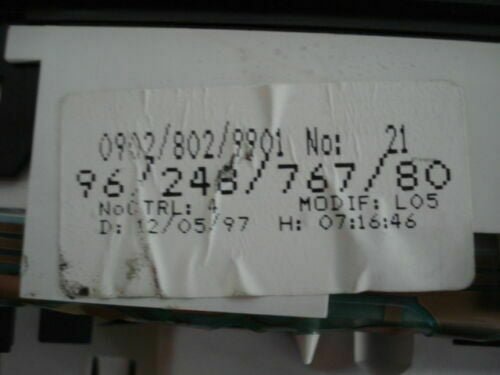 Cuadro de instrumentos / Citroen Saxo 1,1 9624876780 802 01 N1 MTRE