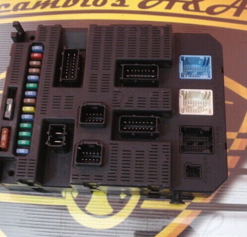BSI Caja de fusibles  Citroen  Peugeot  Lancia  9659285280 BSI 2004 P02-00