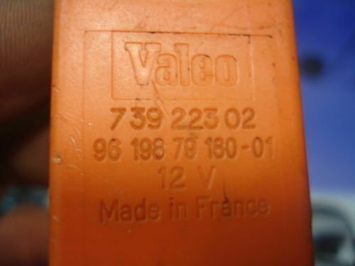 Relé del desempañador Peugeot Citroen Fiat 73922302 961987918001