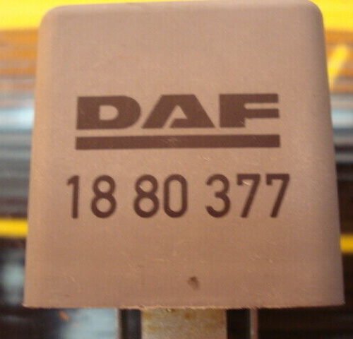 Relé Relais Rele Relay DAF 1880377 18 80 377 100052 24V 50A