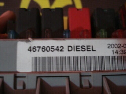 Caja de fusibles Fuse box Body Modul Fiat Doblo  46760542