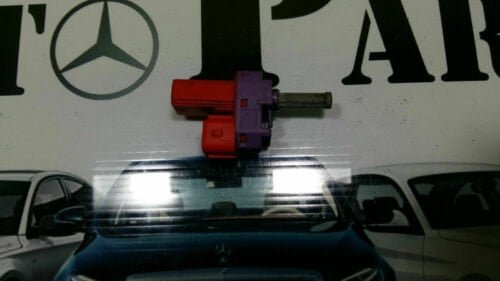 _57 Encienda el Interruptor del embrague Ford Focus 98AB7C534AA 98AB-7C534-AA