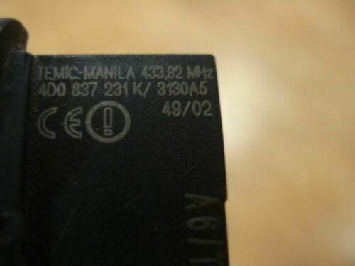 _57 Alojamiento de la llave de control remoto Audi A3 A4 A6 A8 4D0837231K