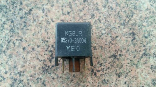 Relé Relais Relay HYUNDAI SANTA FE 952703A004 95270-3A004