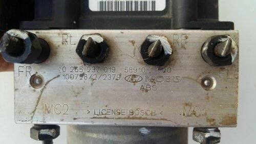 ABS Hyundai i20 58910-1J000 589101J000 0265237019 0265800795 00526d0184