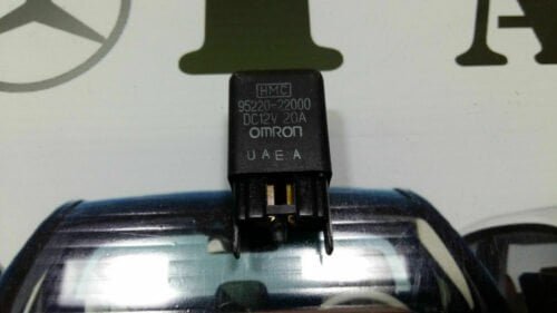 Relé / Relais / Rele / Relay / Hyundai Accent OMRON 95220-22000 9522022000