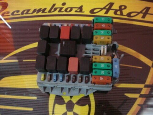 Caja de fusibles  Fuse box Body Modul / Iveco Daily 69501171