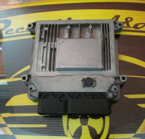 Centralita del motor Kia Ceed 391102B520  0261201202  39110-2B520