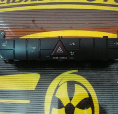 Interruptor de emergencia  Mercedes Benz R350 W251 A2518703910 03754720