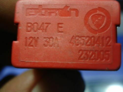 Relé / Relais / Alfa Romeo Fiat Lancia BITRON B047E B047 E 46520412 0046520412
