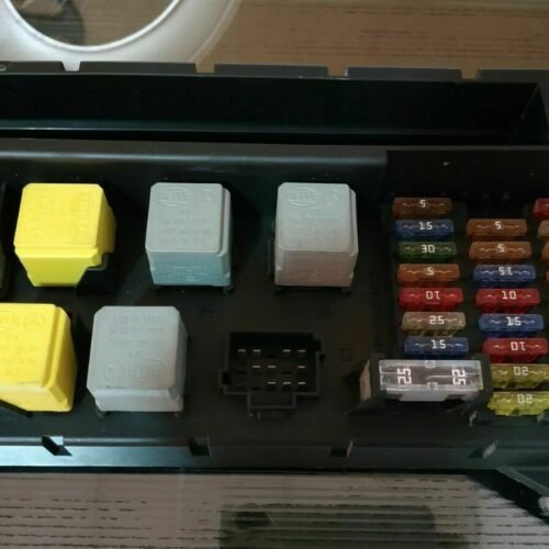 _57 Caja de fusibles Mercedes Sprinter W906 518817028 A9065450401 A 906 545 04 01