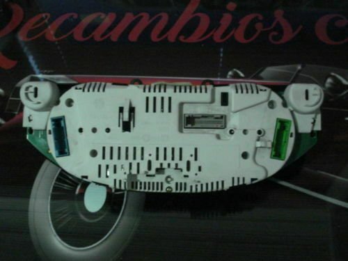 Cuadro de instrumentos Audi A4 1.9 TDI VDO 8D0920930N 8DO920930N