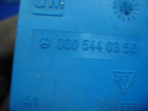 Relé / Relais / Rele / Relay / Mercedes ML-Class W163 0005440356 A0005440356