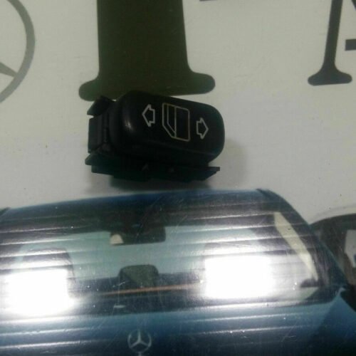 _57 Botonera Elevalunas / Mercedes-Benz W202 2028208710KZ 2028208710