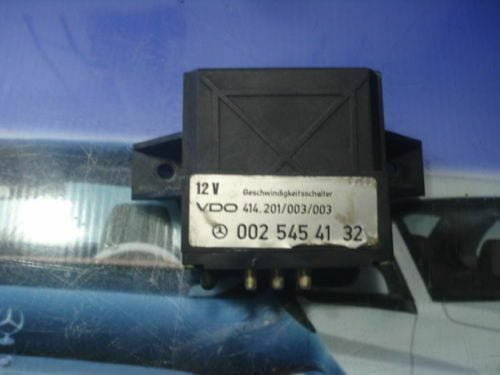 Interruptor de velocidad de unidad de control Mercedes 0025454132 414201003003