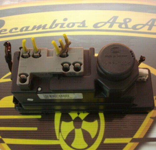 Bomba cierre centralizado Mercedes-Benz W202 W210  2108001548 HELLA 007 828-27