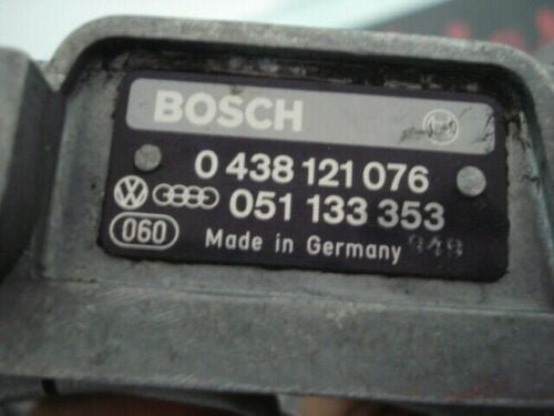 Caudalí­metro Audi 80 051133353 051 133 353 0 438 121 076 BOSCH 0438121076