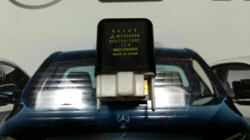Relé / Relais / Rele / Relay / MITSUBISHI MC846906 056700-7201 DENSO