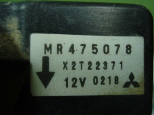Airbag Centralita Crash Sensor / Mitsubishi Pajero 12V MR475078 X2T22371