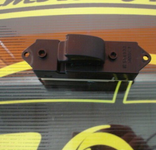 Botonera Elevalunas  Mitsubishi Grandis 8608A0243 8608A024 515143