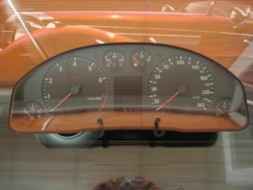 Cuadro de instrumentos Audi A4 8D0920932HX 8D0 920 932HX 8DO920932HX