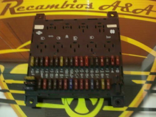 Caja de fusibles / Sicherungskasten / Nissan 243109X000 24310 9X000