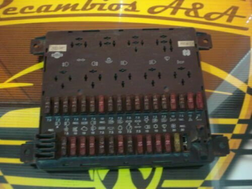 Caja de fusibles / Sicherungskasten / Nissan 24063G4901 24063-G4901