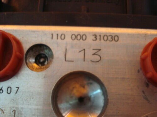 _57 ABS Nissan Patrol Nissan King 476603S410 47660 3S410 11000031030 110 000 31030