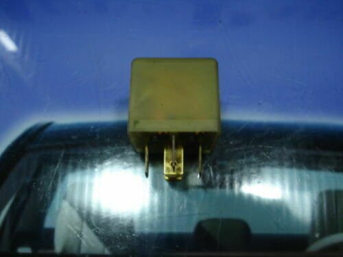 Relé / Relais / Rele / Relay / OPEL 899666 90191753